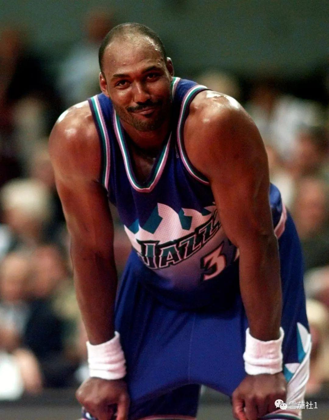 中脱颖而出 中脱颖而出