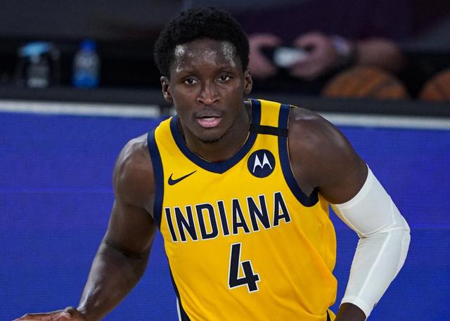 日本队以2 日本队以2