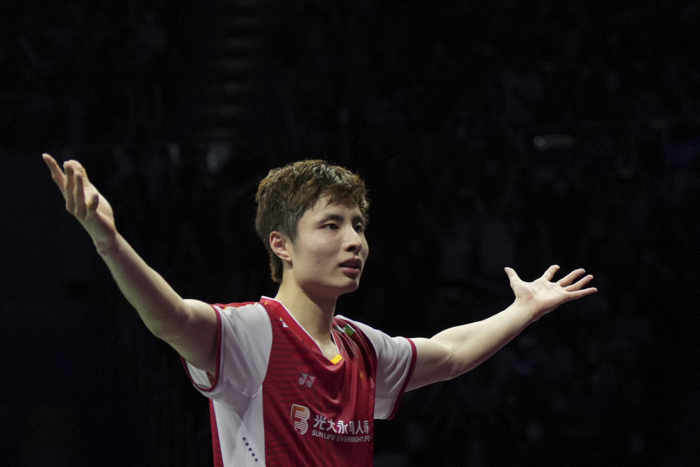 体育买断周琦签约富兰克林 上海男篮志在争冠