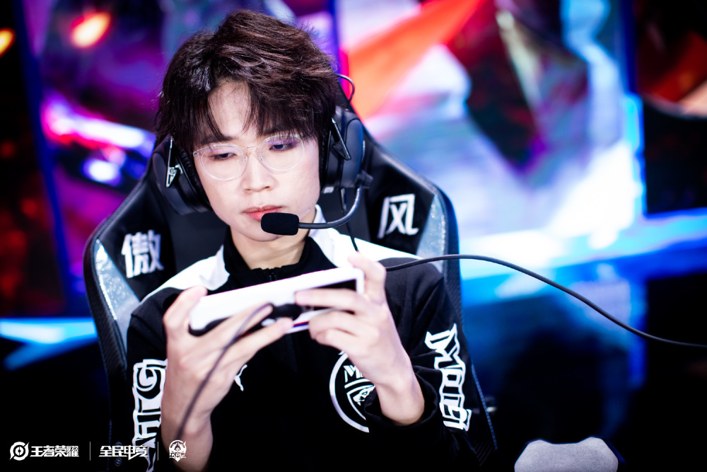 能成为中场 能成为中场